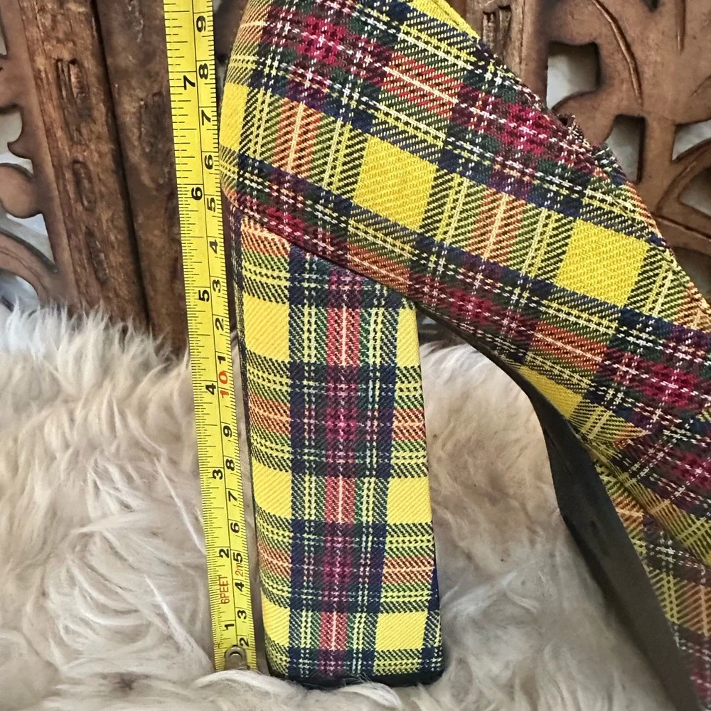 Bamboo Plaid Platform Heels